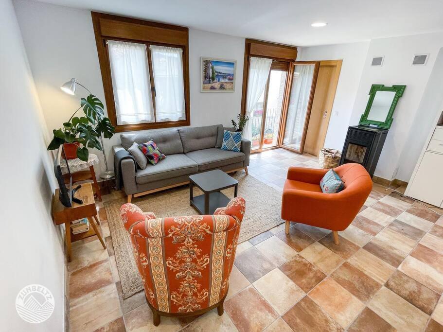 Casa Zunbeltz De 3 Habitaciones En Plena Montana Lezáun エクステリア 写真